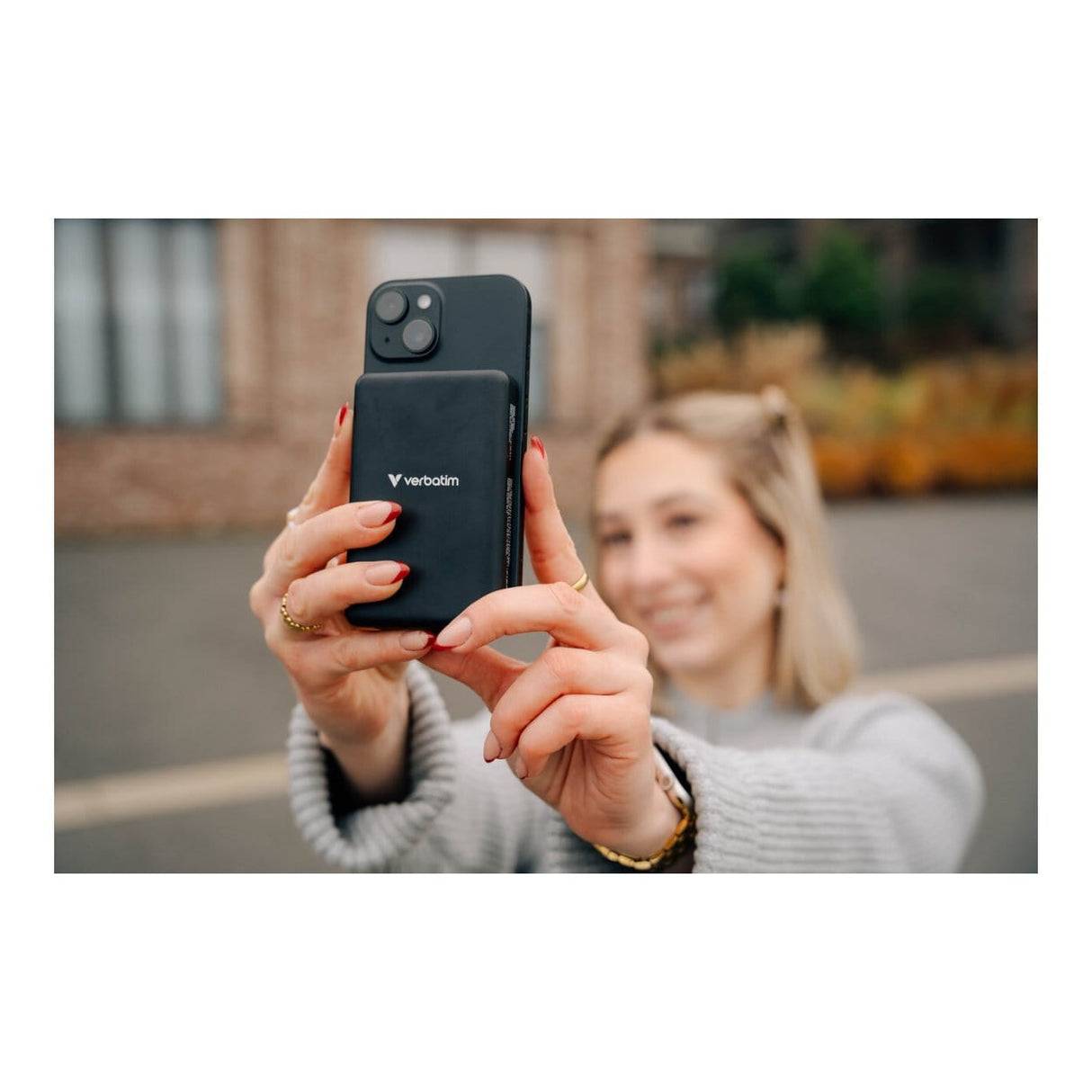 Verbatim Charge n Go Essentials 10000mAh Magnetic Wireless Powerbank Black 32227