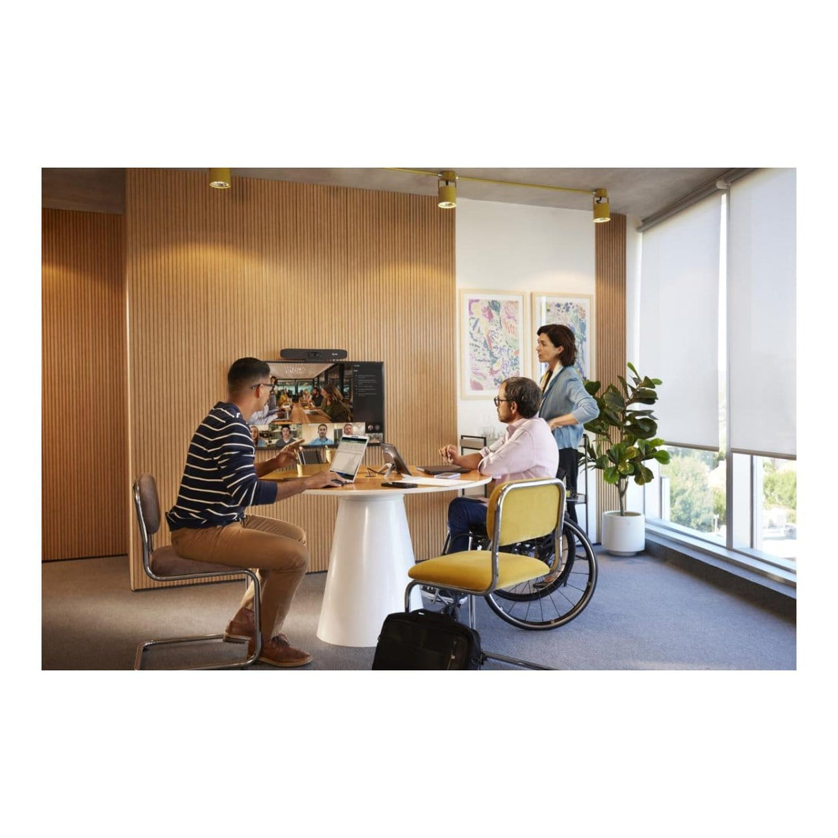 HP 715 Rechargeable Multi-Device Mouse 6E6F0AA