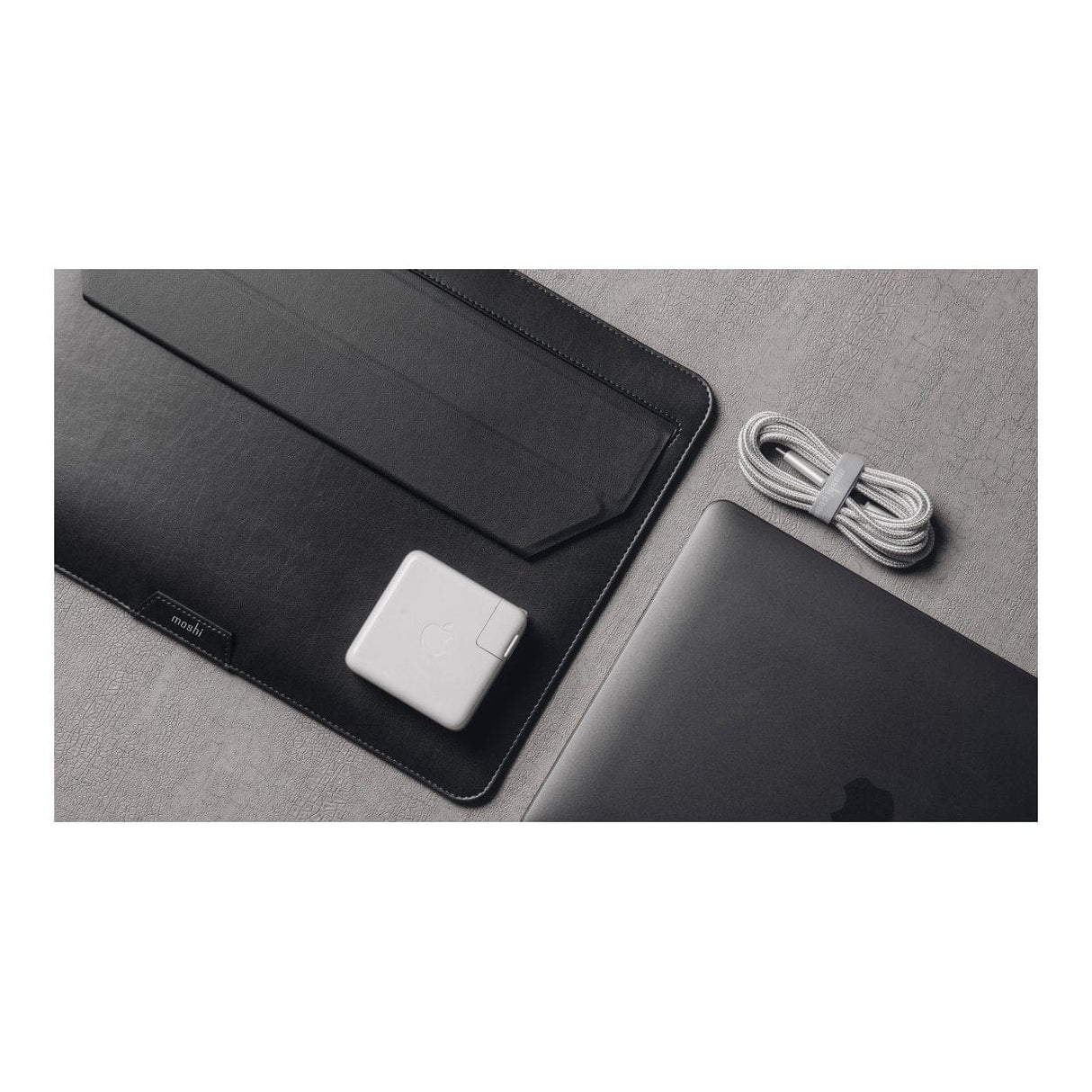 Moshi Muse 3-in-1 14-inch Slim Notebook Case Black 99MO034009