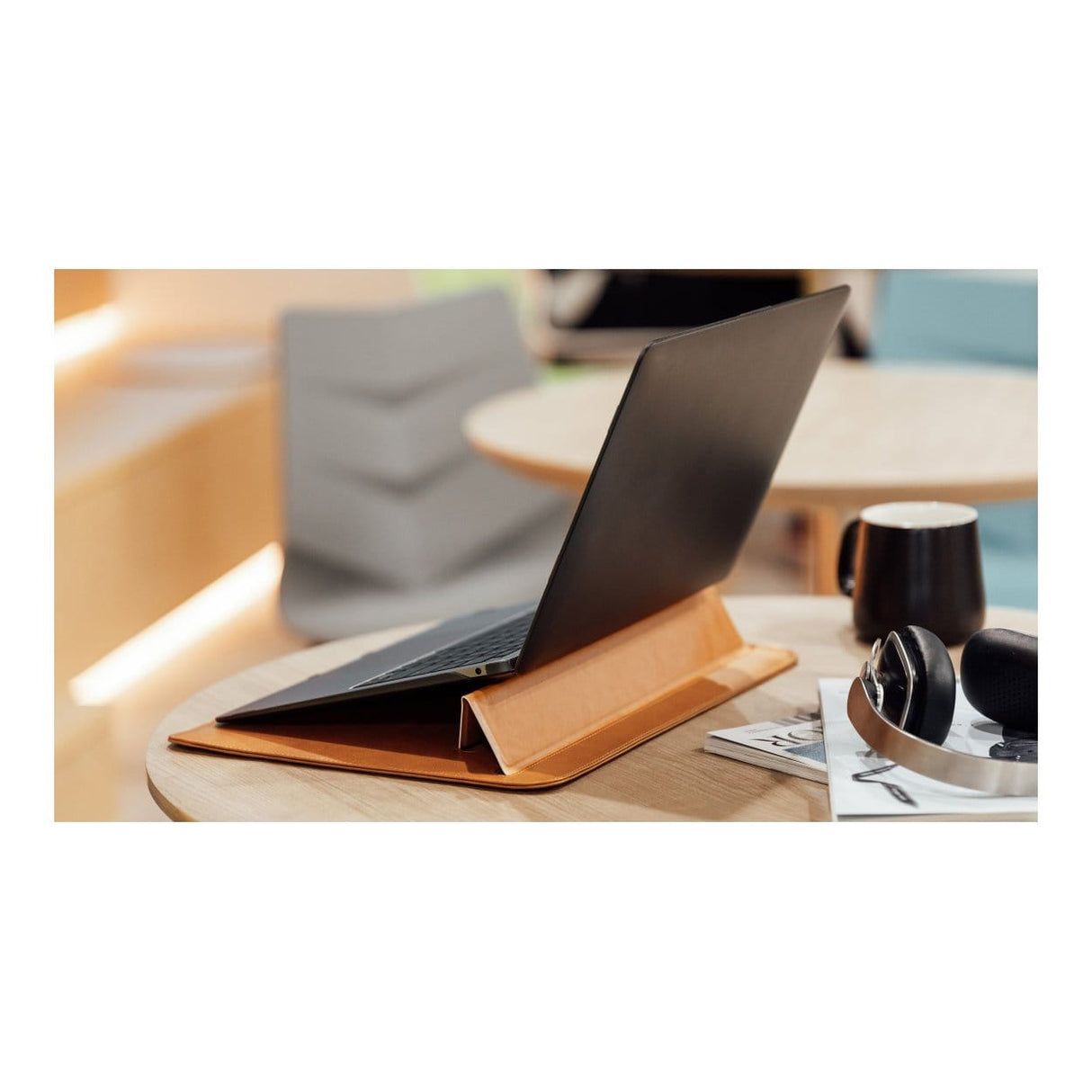 Moshi Muse 3-in-1 13-inch Slim Notebook Case Caramel Brown 99MO034751