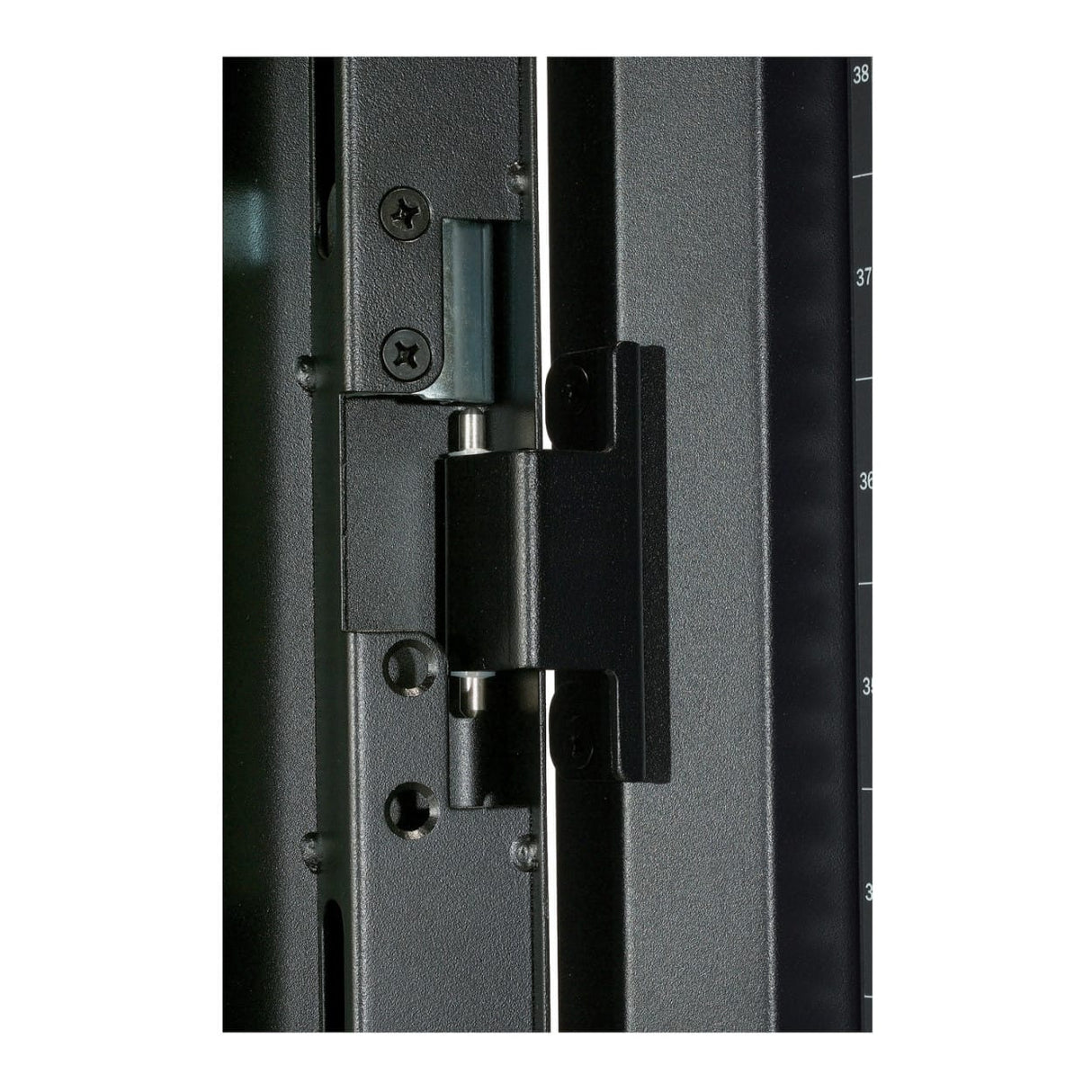 APC AR3810 600mm 42U NetShelter AV Server Rack Enclosure Cabinet