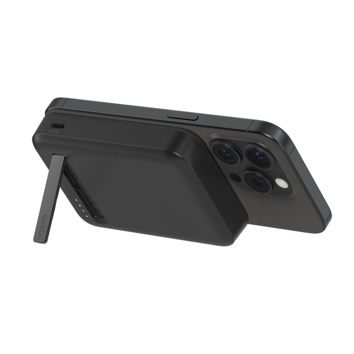 Belkin BoostCharge Pro 8000 mAh USB-C Magnetic Power Bank Black BPD007btBK