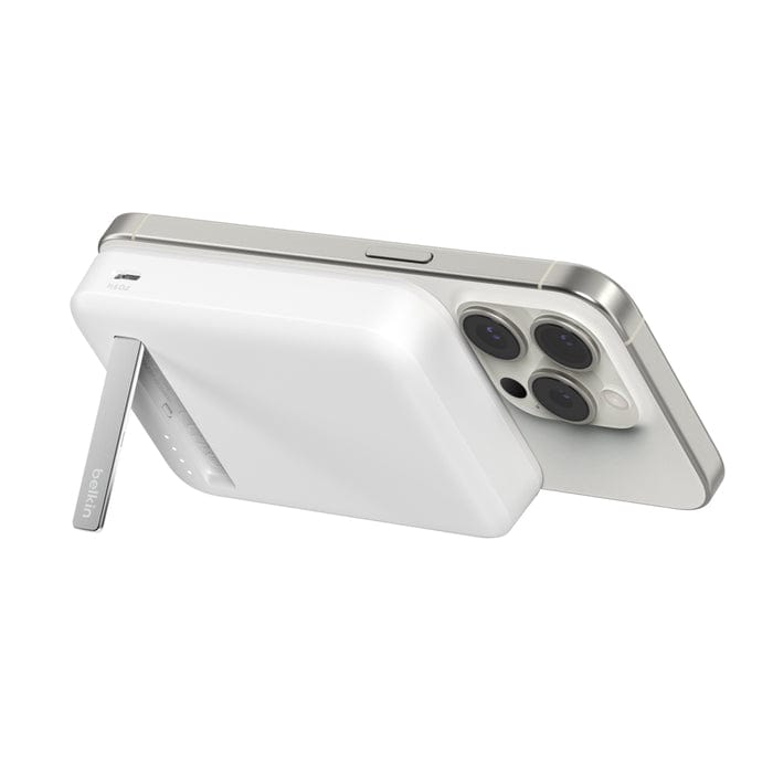 Belkin BoostCharge Pro 10 000mAh Magnetic Power Bank White BPD006btWH