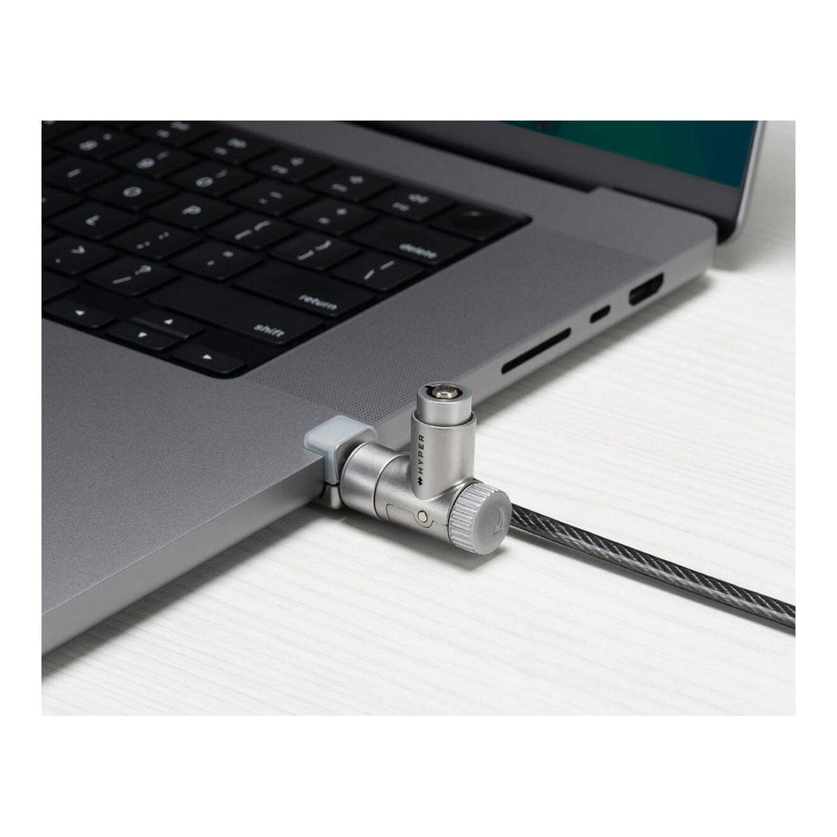 Hyper 2m Keyed Cable Lock for MacBook Pro 14 and 16 HS5910GL