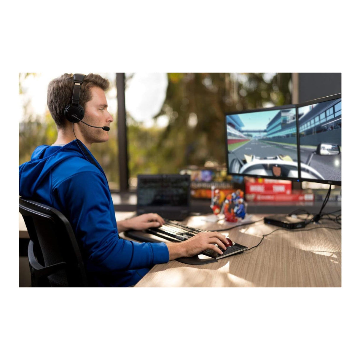 Kensington ErgoSoft Wrist Rest for Gaming Keyboards K52798WW