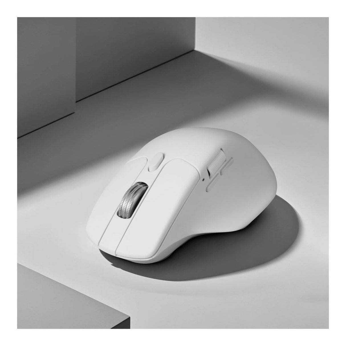KeyChron M6 Bluetooth 2.4GHz Wireless Mouse - White M6S-A24