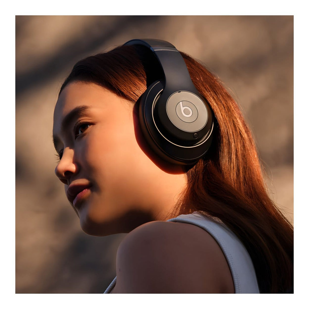Beats Studio Pro Wireless Headphones - Black MQTP3AE/A