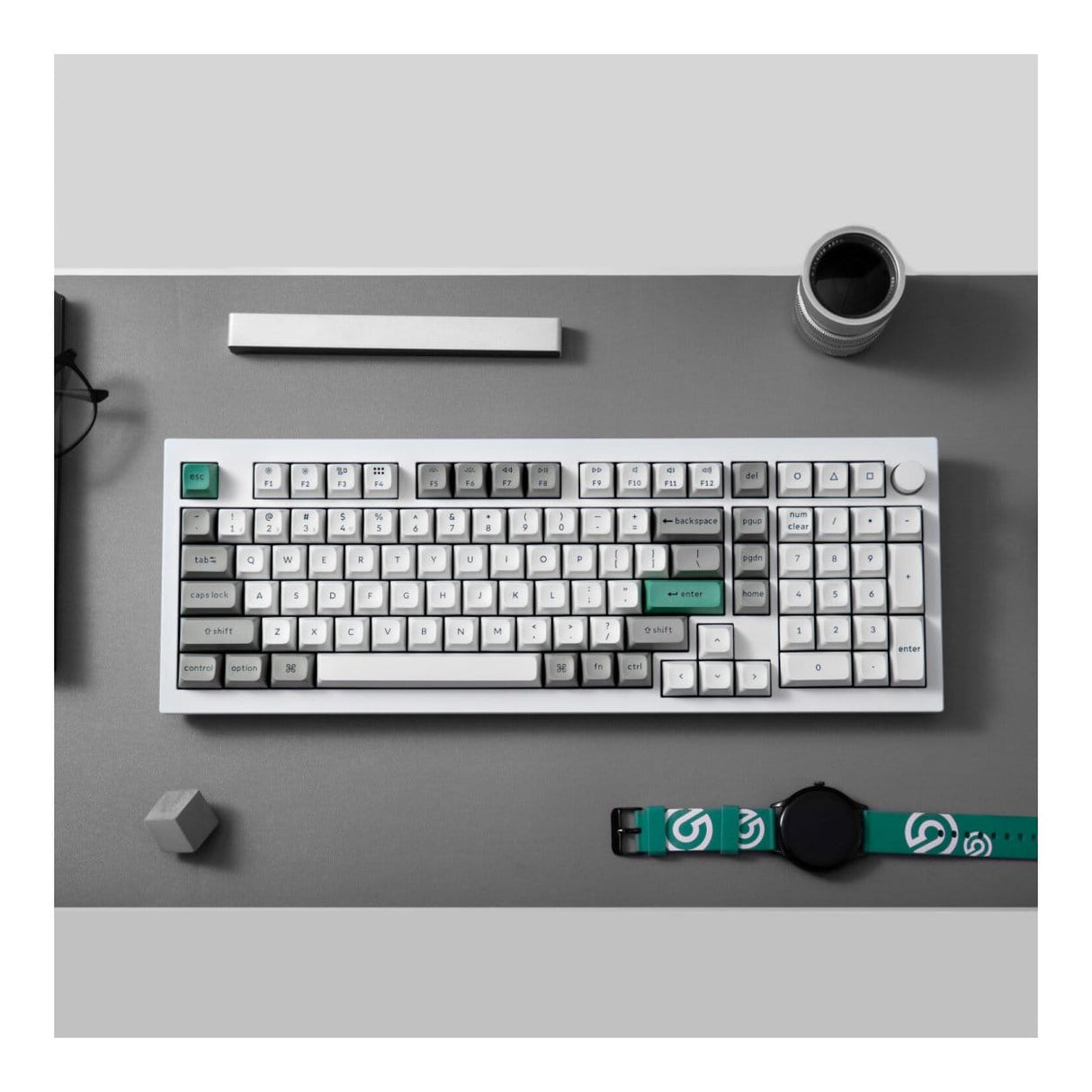 Keychron Q5M-P1 QMK/VIA Wireless Custom Keyboard Shell White