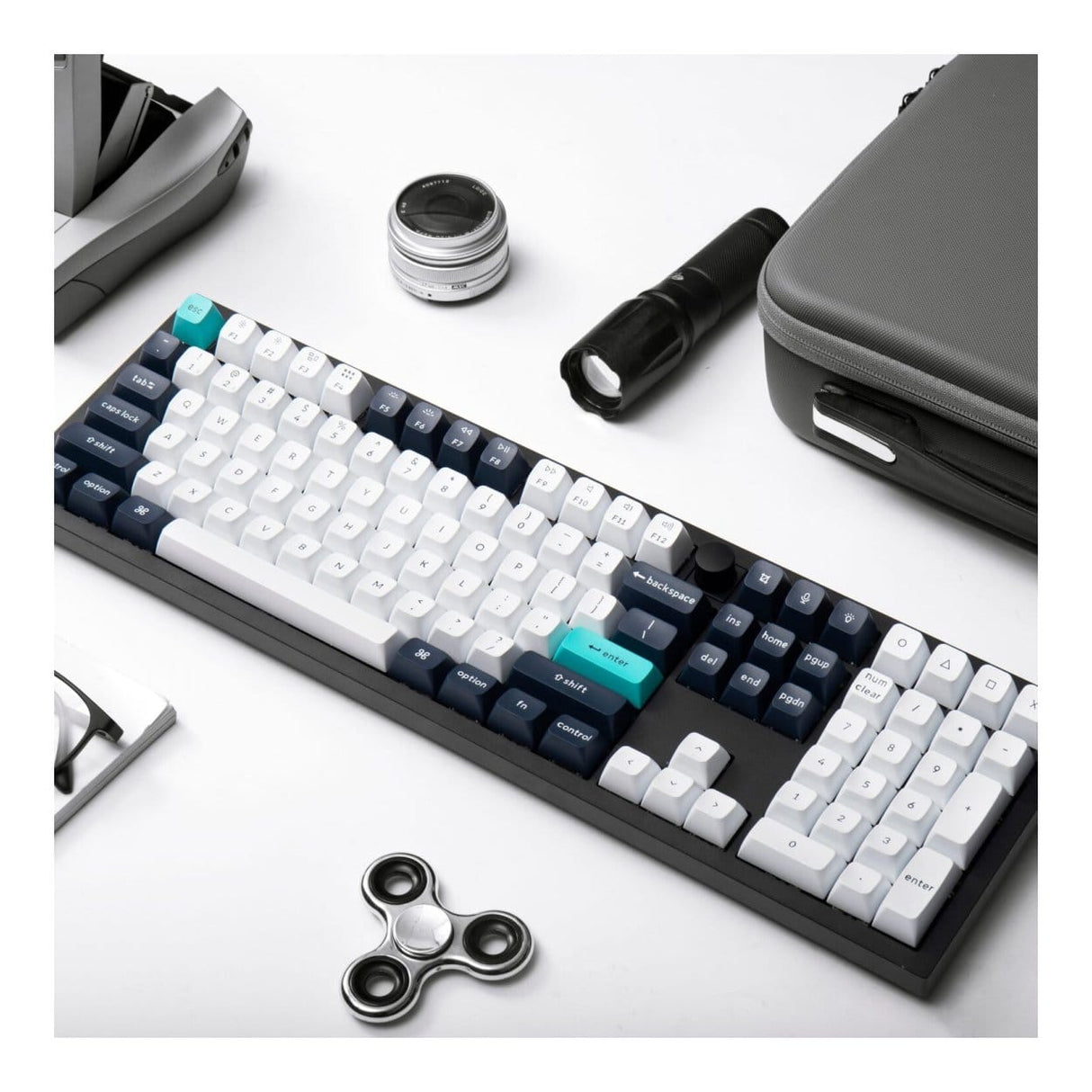 Keychron Q6 MAX Red Switch Hot-Swap Gateron Jupiter RGB Wireless Keyboard Black Q6M-M1