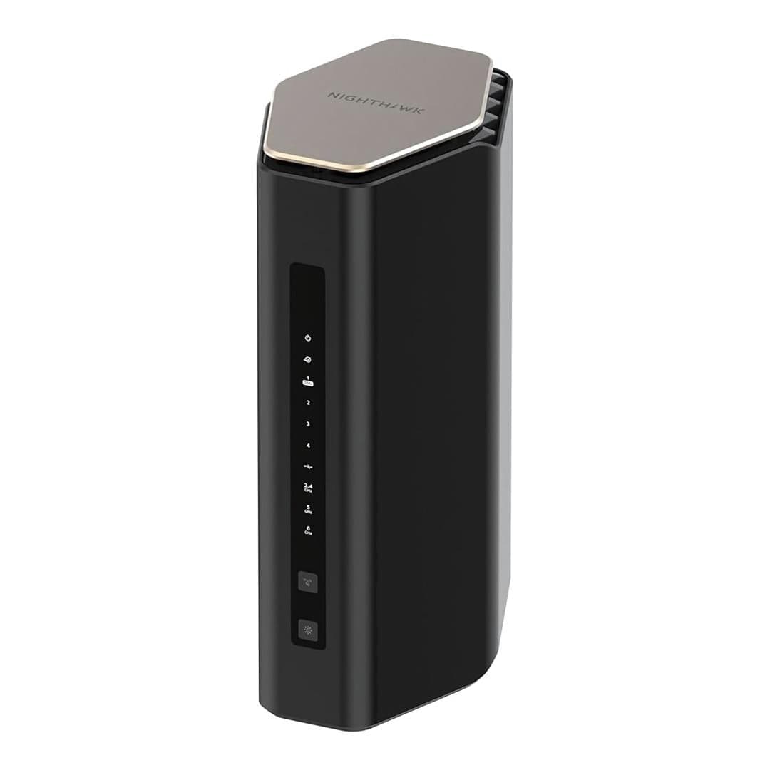 Netgear Nighthawk RS600 Wireless Router - Tri-band 2.4GHz 5GHz and 6GHz Gigabit Ethernet Black RS600-100EUS