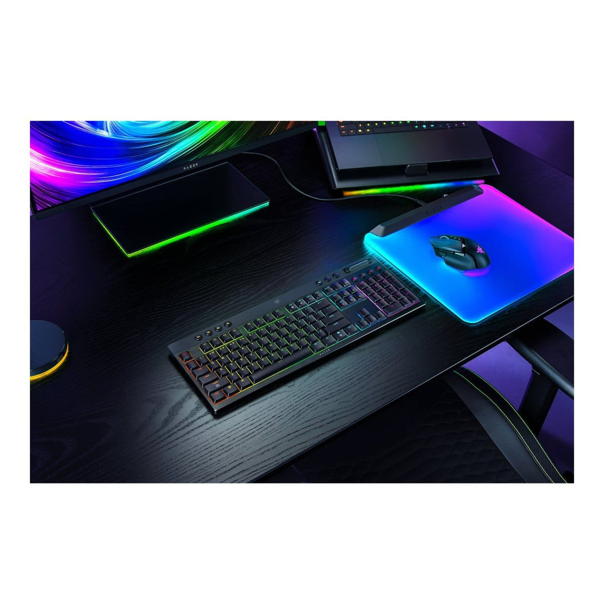 Razer BlackWidow v4 Low-profile Wireless Mechanical Gaming Keyboard RZ03-05270100-R3M1