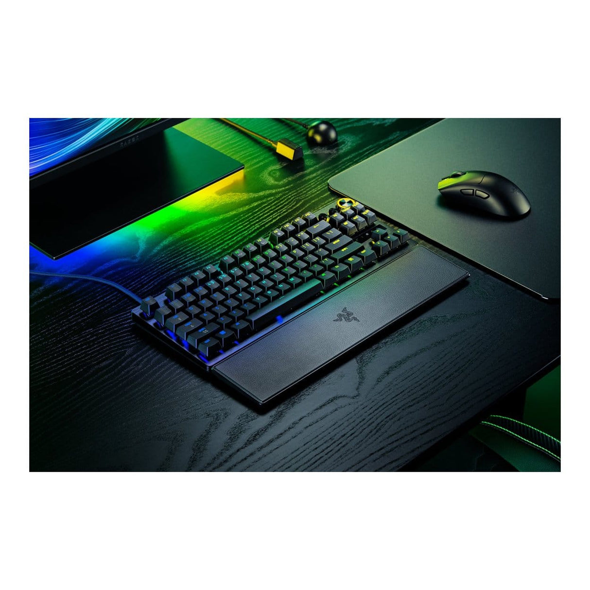 Razer Huntsman V3 Pro Tenkeyless 8KHz Wireless Gaming Keyboard RZ03-05520100-R3M1