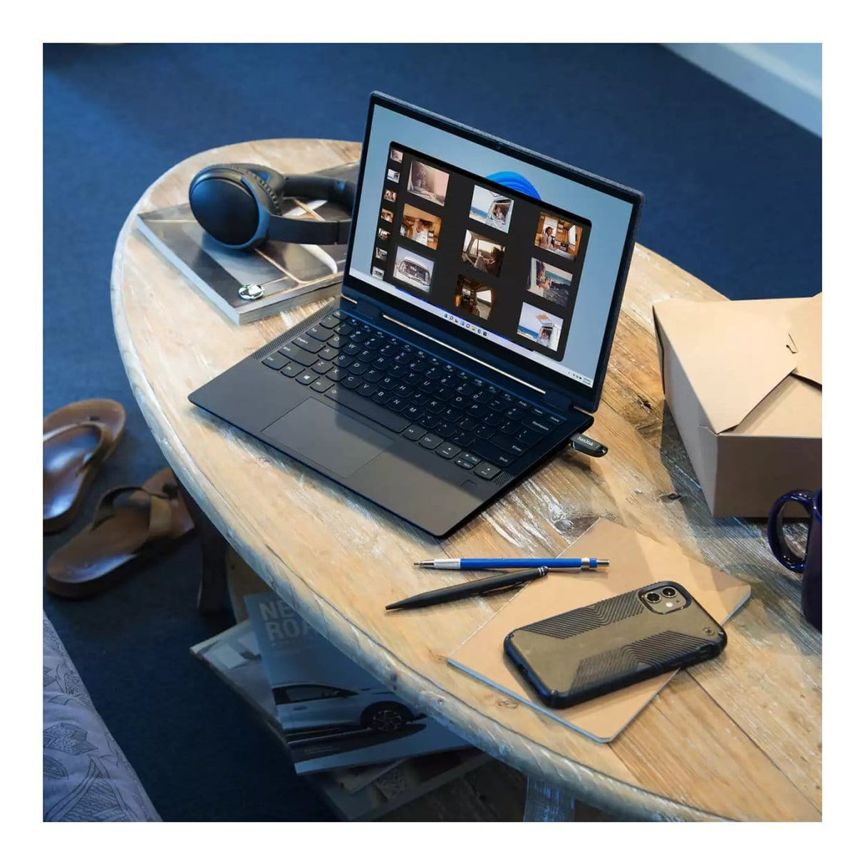 SanDisk Ultra Curve 128GB Flash Drive Black SDCZ550-128G-G46