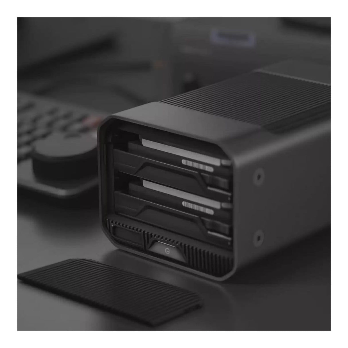 SanDisk Professional G-RAID PROJECT 48TB 2-bay Enterprise Class NAS SDPHK2H-048T-MBAAD