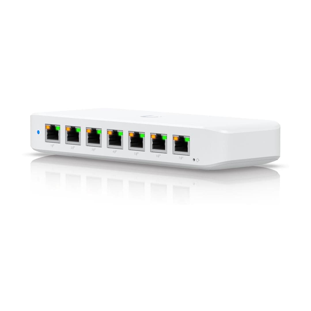 Ubiquiti UniFi Ultra 8-port GbE Managed Switch with 1x PoE Input and 7x PoE Out USW-ULTRA