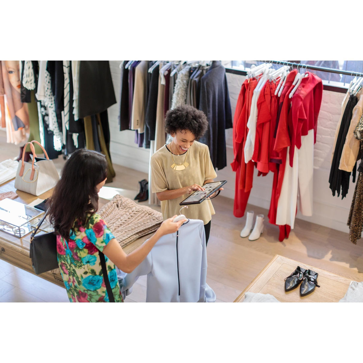 HP Engage Go 12.3-inch FHD Tablet - Intel Core i5-7Y57 8GM RAM 256GB SSD Windows 10 Pro 4WA24EA