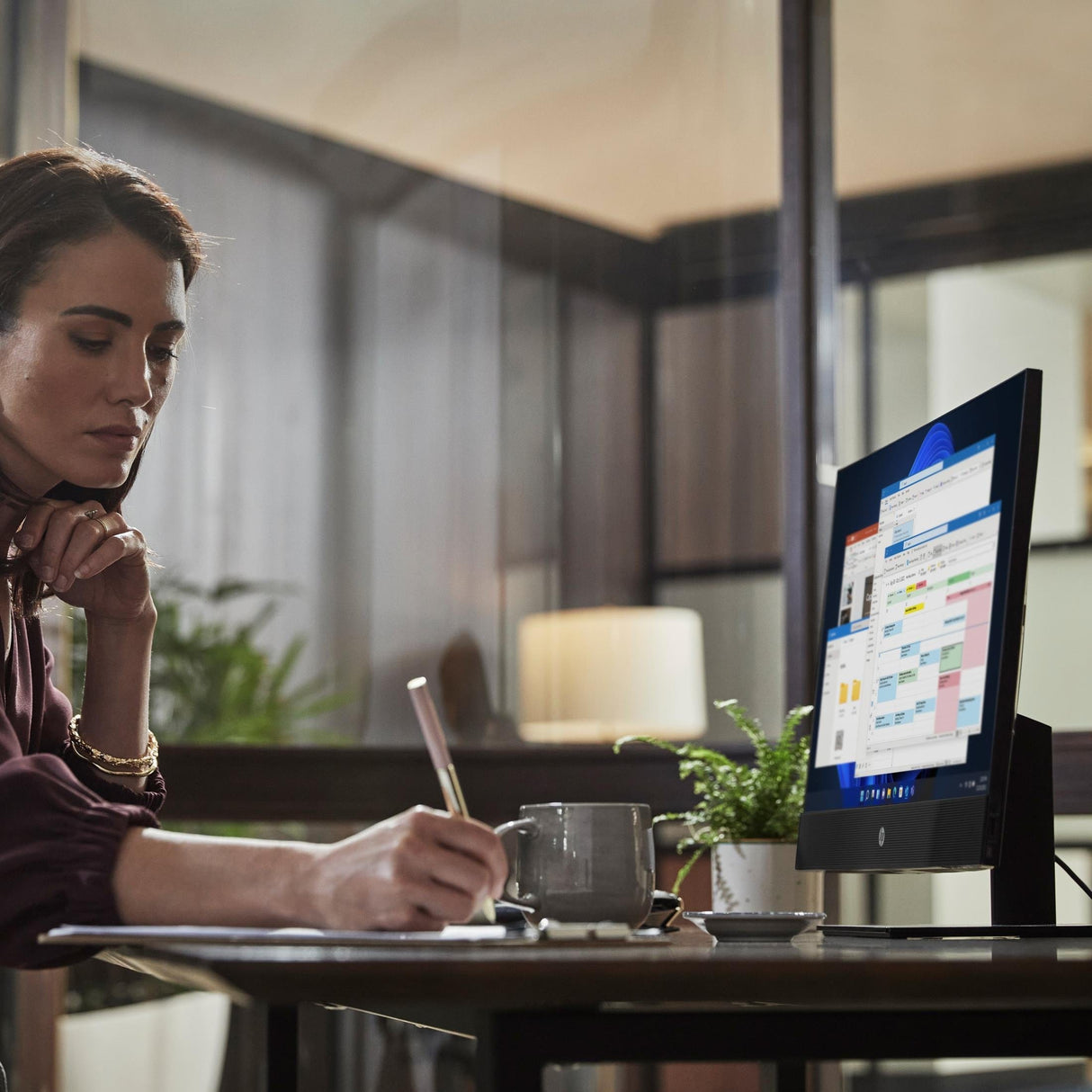 HP ProOne 440 G9 23.8-inch FHD All-in-One PC - Intel Core i5-12500T 512GB SSD 8GB RAM Win 11 Pro 6B1Y3EA