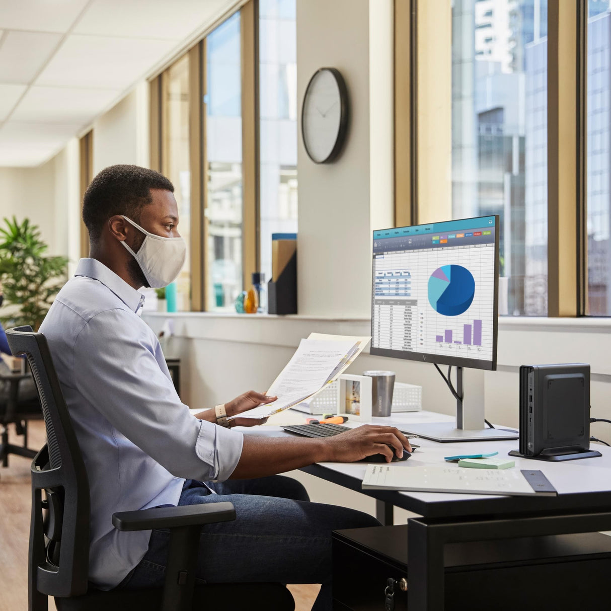 HP Pro 400 G9 Mini PC - Intel Core i7-12700T 512GB SSD 16GB RAM Win 11 Pro Black 6B1Y9EA