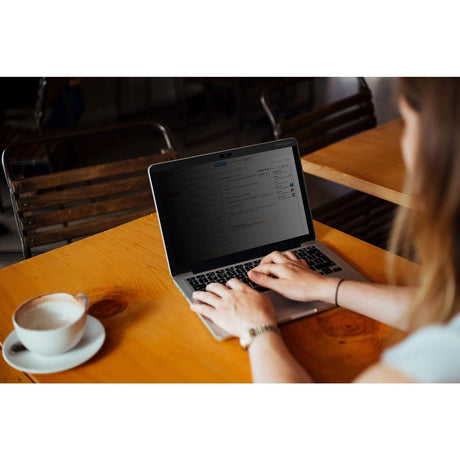 Targus Magnetic 12-inch Screen for Macbook ASM12MBGL