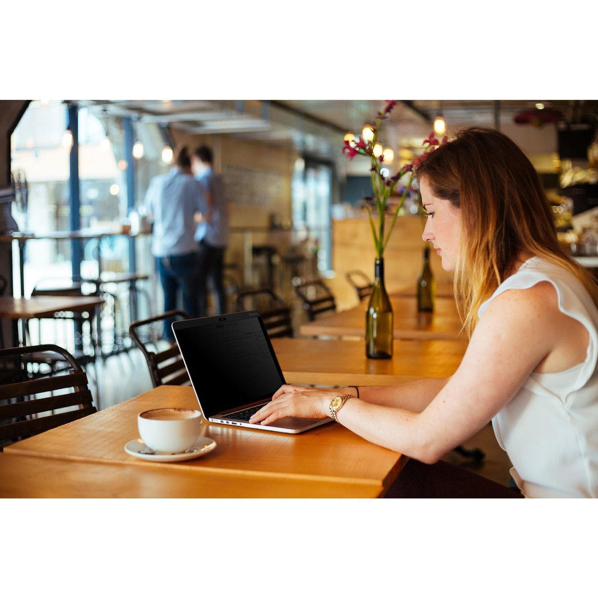 Targus Magnetic 12-inch Screen for Macbook ASM12MBGL