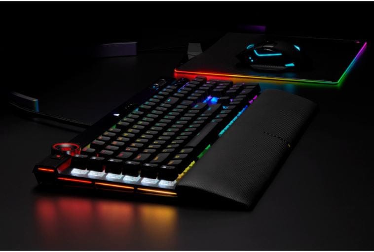 Corsair K100 RGB keyboard USB QWERTZ Dutch Black