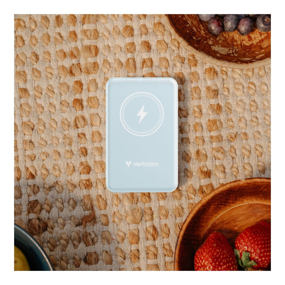 Verbatim 5000mAh Charge n Go Magnetic Wireless Power Bank Blue 32242