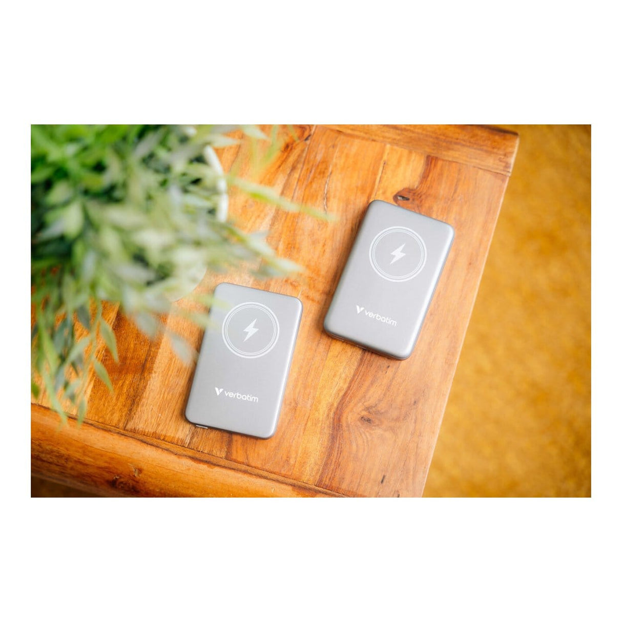 Verbatim Charge 'n' Go 10000mAh Magnetic Wireless Power Bank Grey 32249