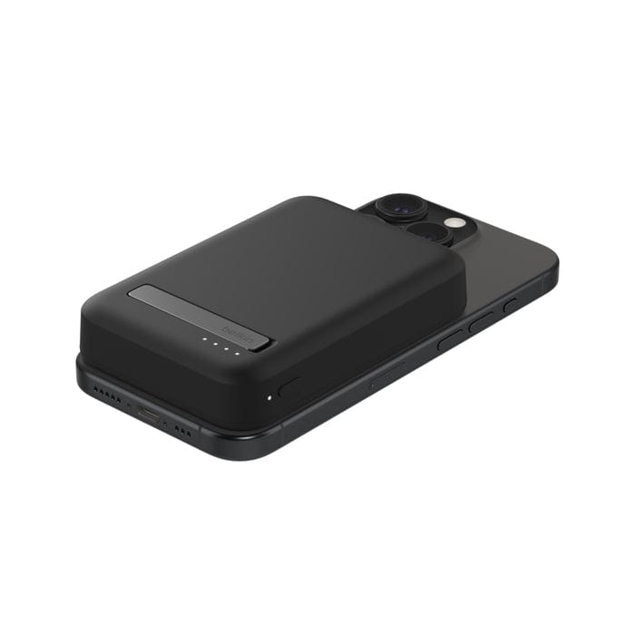 Belkin BoostCharge Pro 8000 mAh USB-C Magnetic Power Bank Black BPD007btBK