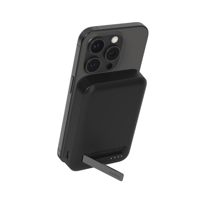 Belkin BoostCharge Pro 8000 mAh USB-C Magnetic Power Bank Black BPD007btBK