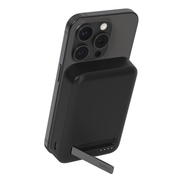 Belkin BoostCharge Pro 10 000 mAh Magnetic Power Bank Black BPD008btBK