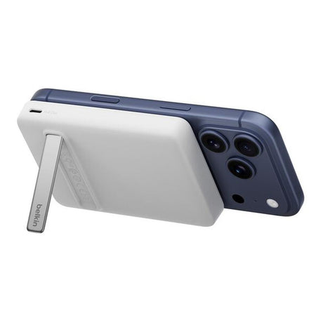 Belkin BoostCharge Slim Magnetic 10000mAh Qi2 15W Power Bank with Kickstand White BPD016HQWH