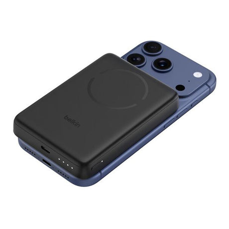 Belkin BoostCharge Slim Magnetic 10000mAh Qi2 15W Power Bank with Magnetic Accessory Ring Black BPD018HQBK