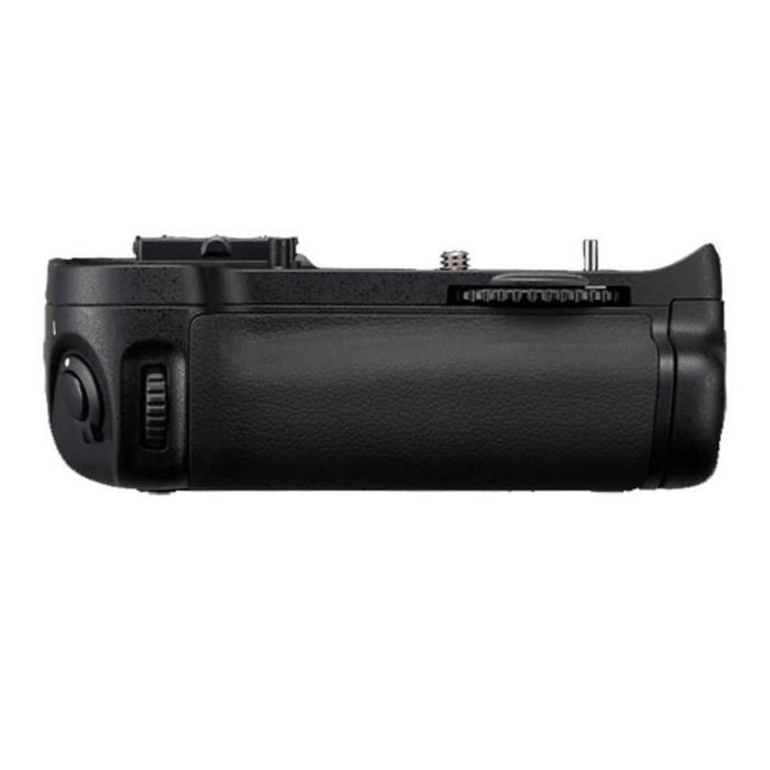 Nikon MB-D11 DSLR Battery Grip for D7000 NIACMBD11