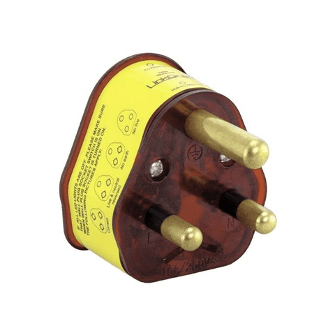 LinkQnet 3-pin 15A SA Power Surge Protector Plug PWR-PLUG-SURGE – FirstShop