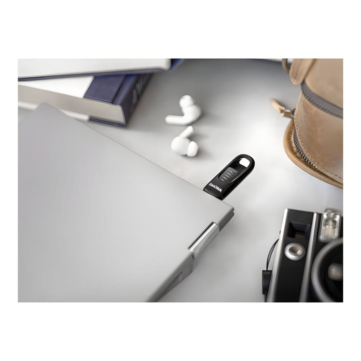 SanDisk Ultra Slider 1TB USB-C 3.2 Gen 1 Black USB Flash Drive SDCZ480-1T00-G46