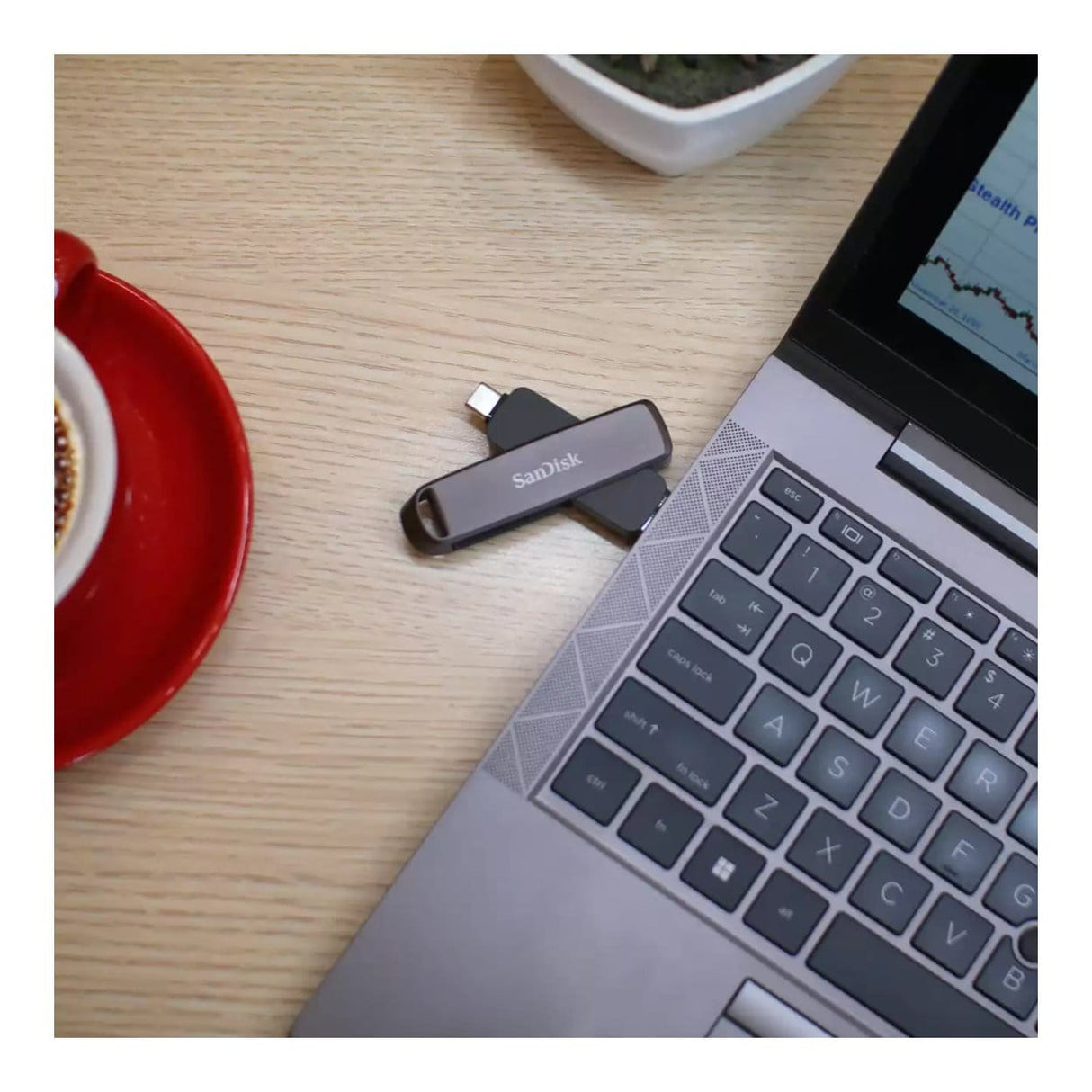 SanDisk Extreme PRO 2TB Dual USB Flash Drive Black SDDDE1-2T00-G46