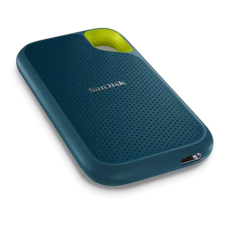 SanDisk Extreme 2TB Portable External SSD Monterey SDSSDE61-2T00-G25M