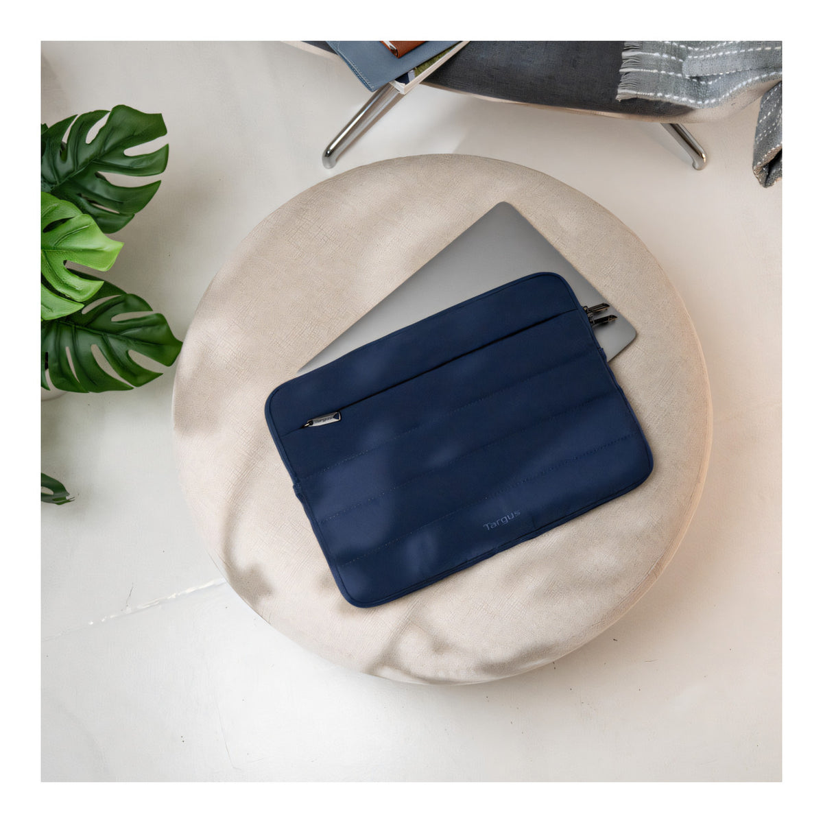 Targus Puffer 13-14-inch Notebook Sleeve - Midnight Blue TBS97602GL