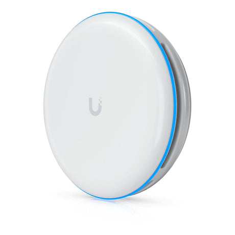 Ubiquiti UniFi 60GHz PTP Network Bridge XG with a 10G SFP+ Uplink UBB-XG