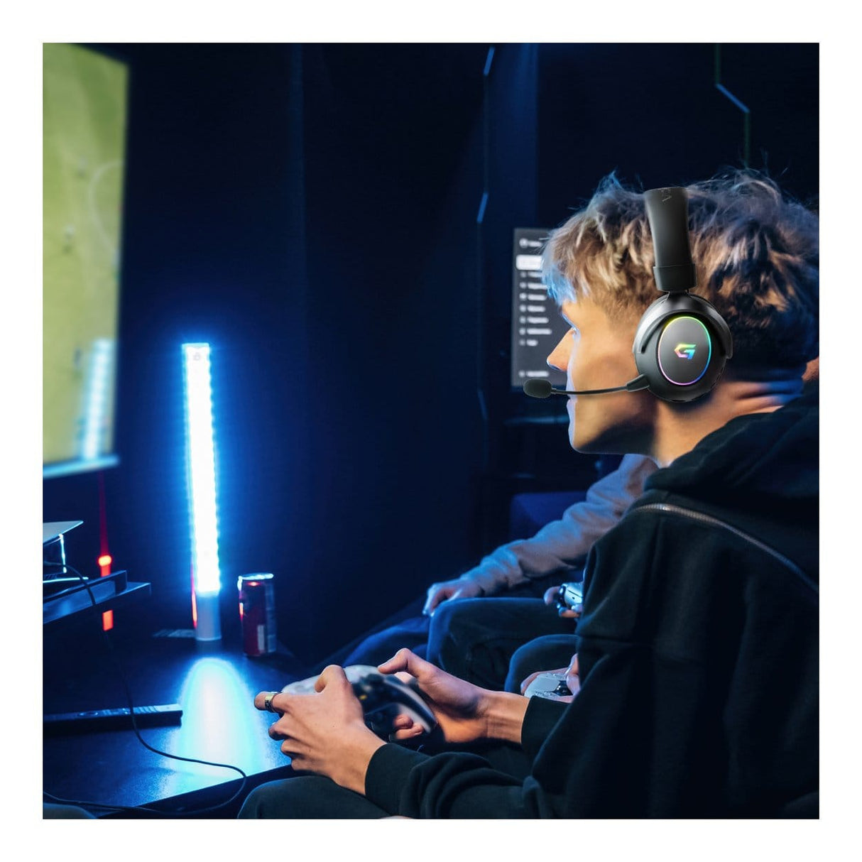Volkano Helm X1 Pro Wireless Gaming Headset VG-222-BK
