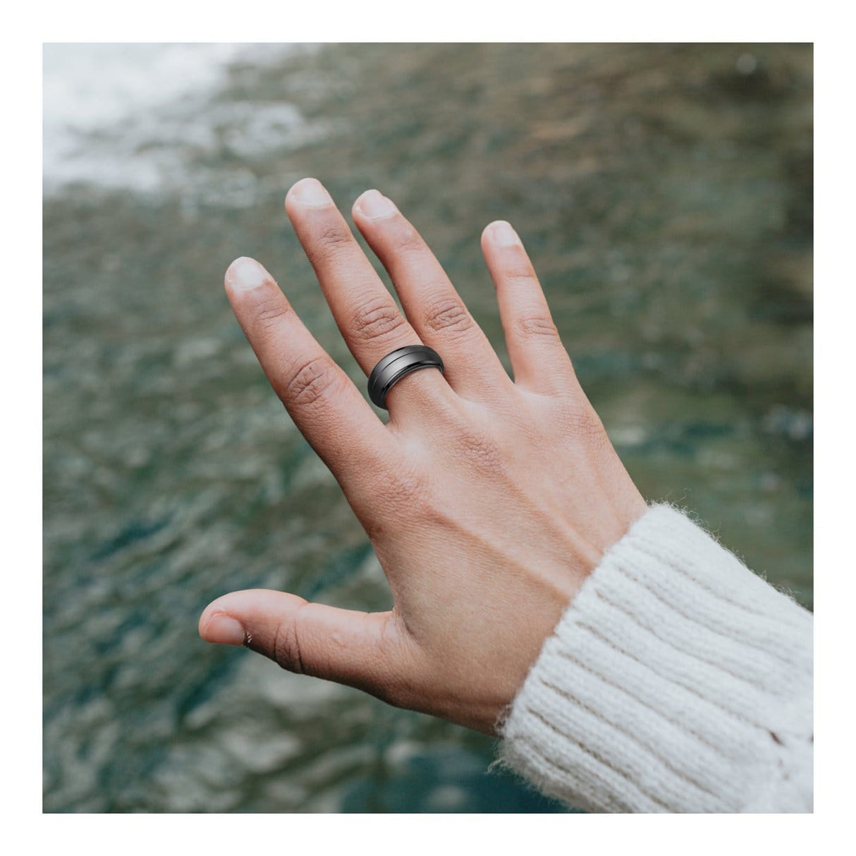 Volkano Ring Series 18.9mm Smart Ring with Charge Case - Black VK-5098-BK-18.9(V2)