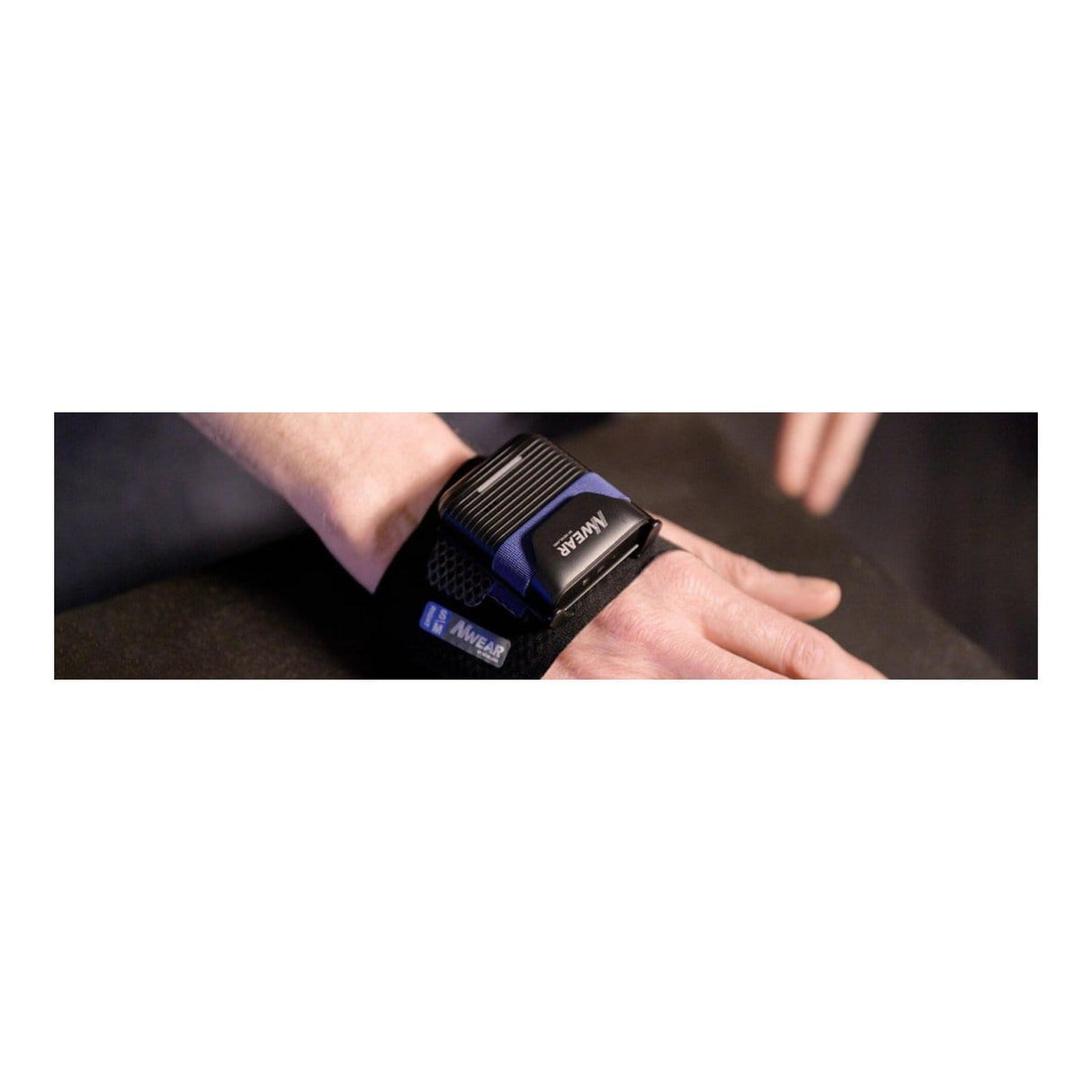 Newland WD2 Hand Mounted 2D Wearable Barcode Scanner WD2-BS50-SR