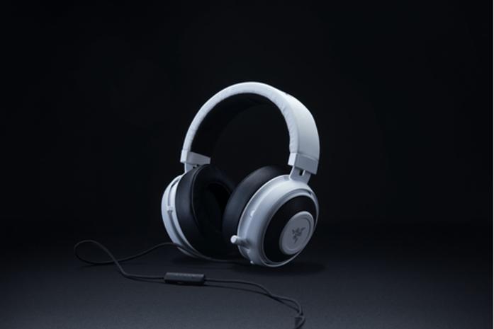 Razer Kraken Pro V2 Headset Head-band White RZ04-02050500-R3M1
