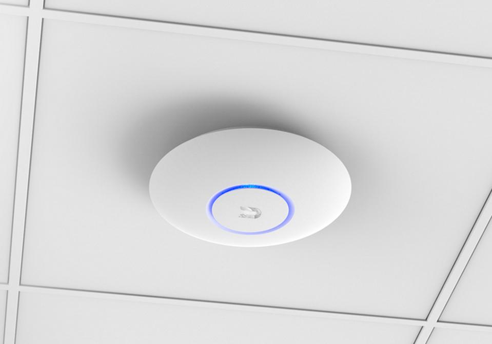 Ubiquiti Networks UAP-AC-LITE-5 Wireless Access Point 1000 Mbit/s Power Over Ethernet (PoE) White
